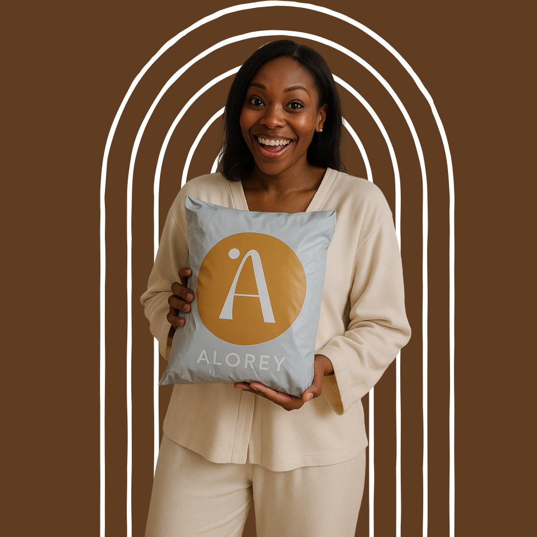 Brown Abstract Glamour Make Up LinkedIn Banner (16)